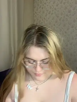 Monahosks online show from April 4, 2026, 4:02 pm