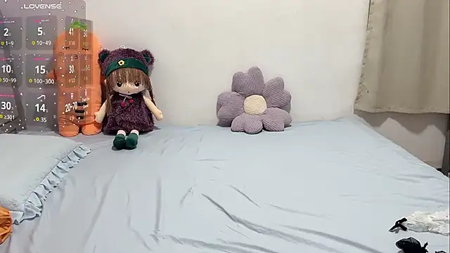 Snapshot of Yingbao-Baby chatting on October 19, 2025, 1:25 pm Yingbao-Baby online show from October 19, 2025, 1:25 pm