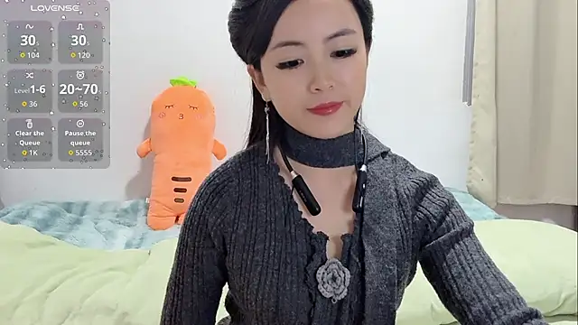Snapshot of Yingbao-Baby chatting on December 5, 2025, 7:07 am Yingbao-Baby online show from December 5, 2025, 7:07 am