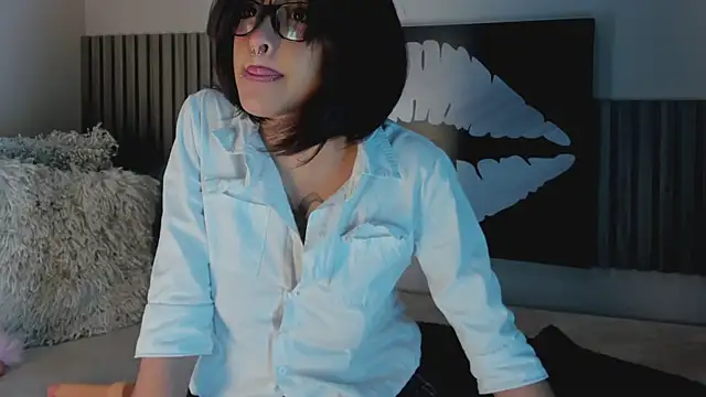 Snapshot of Blue_Sixx chatting on October 4, 2025, 10:33 pm Blue Sixx online show from October 4, 2025, 10:33 pm