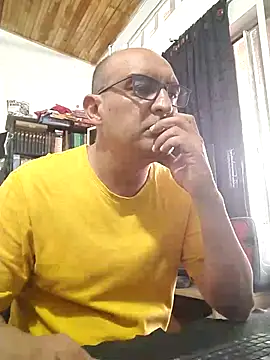 Snapshot of jorge406 chatting on June 13, 2026, 1:20 pm jorge406 online show from June 13, 2026, 1:20 pm