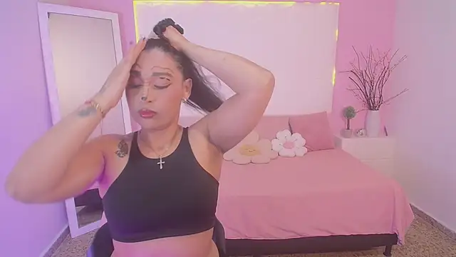 IvyShine7 online show from October 10, 2025, 3:51 am