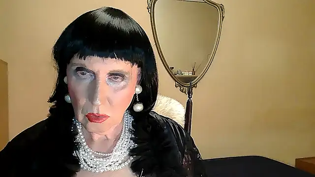 Snapshot of ROBY_SWEETHOT chatting on October 7, 2025, 10:11 pm ROBY SWEETHOT online show from October 7, 2025, 10:11 pm