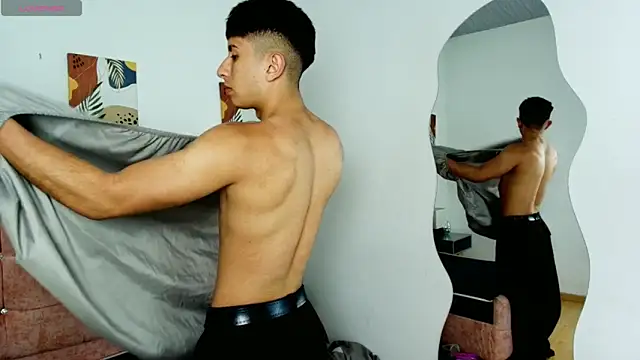 Snapshot of Andy_Justgame chatting on October 6, 2025, 3:40 am Andy Justgame online show from October 6, 2025, 3:40 am