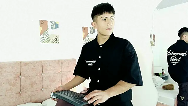 Snapshot of Andy_Justgame chatting on October 2, 2025, 3:21 am Andy Justgame online show from October 2, 2025, 3:21 am