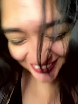 Snapshot of EmilyNoir1 chatting on January 11, 2026, 2:02 pm EmilyNoir1 online show from January 11, 2026, 2:02 pm