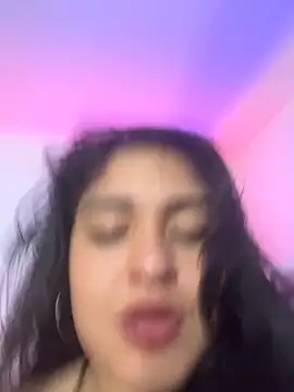 Snapshot of EmilyNoir1 chatting on November 16, 2025, 2:55 pm EmilyNoir1 online show from November 16, 2025, 2:55 pm