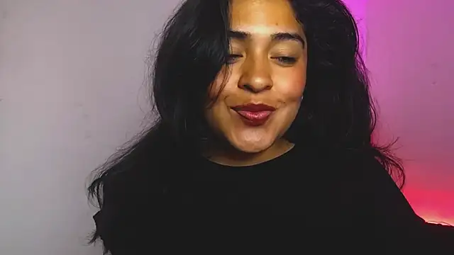 Snapshot of EmilyNoir1 chatting on October 8, 2025, 12:23 am EmilyNoir1 online show from October 8, 2025, 12:23 am