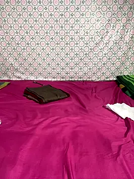 chandiqueen online show from October 19, 2025, 8:33 pm