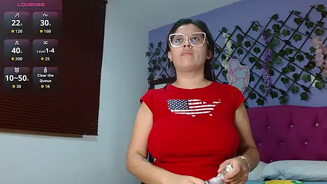 Sophie-Hot- online show from April 7, 2026, 10:17 am