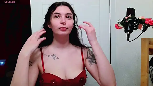 peachyness online show from June 1, 2026, 10:31 pm