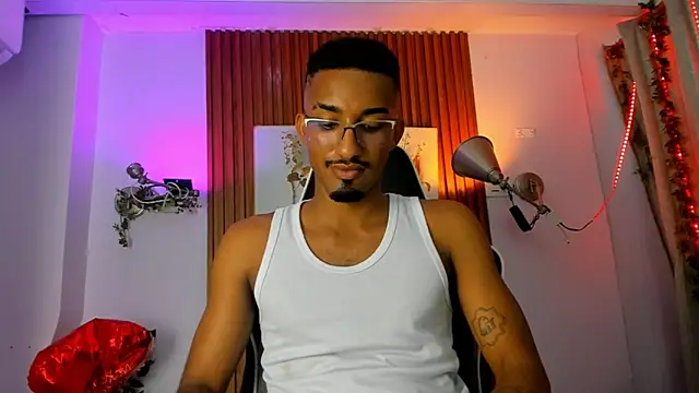 Darwin mayo online show from September 22, 2025, 5:41 pm