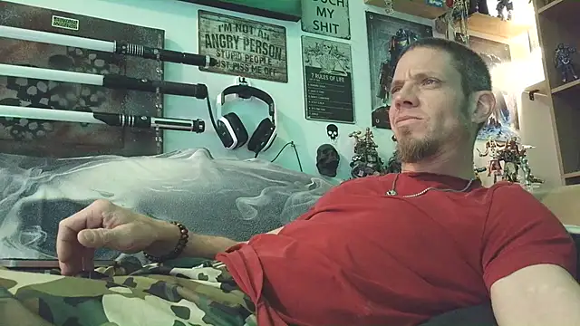 TomXXII online show from October 27, 2025, 12:33 am