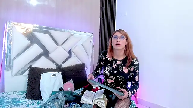 karen matwell online show from October 27, 2025, 7:59 pm