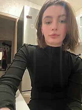 ZariaFlame online show from March 20, 2026, 10:33 pm