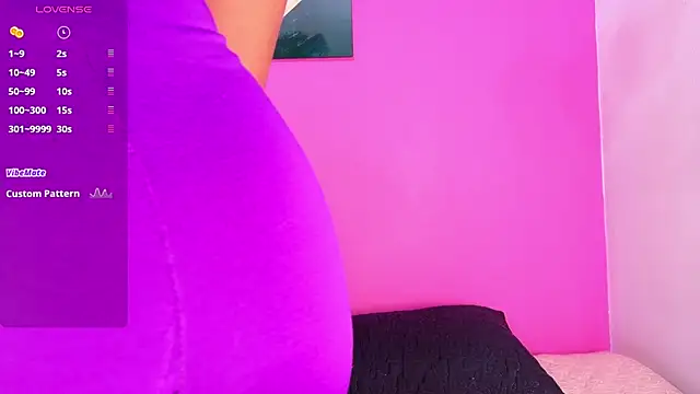 MySugarmoomy online show from September 28, 2025, 12:01 pm