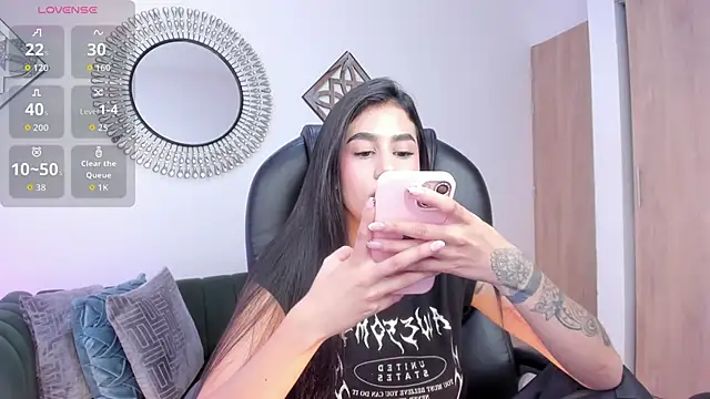 Snapshot of miranda_crawfor chatting on June 14, 2026, 8:54 pm miranda crawfor online show from June 14, 2026, 8:54 pm
