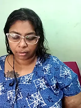 Snapshot of zara-mallus chatting on October 3, 2025, 6:53 pm zara-mallus online show from October 3, 2025, 6:53 pm