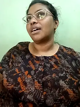 zara-mallus online show from October 1, 2025, 9:29 pm