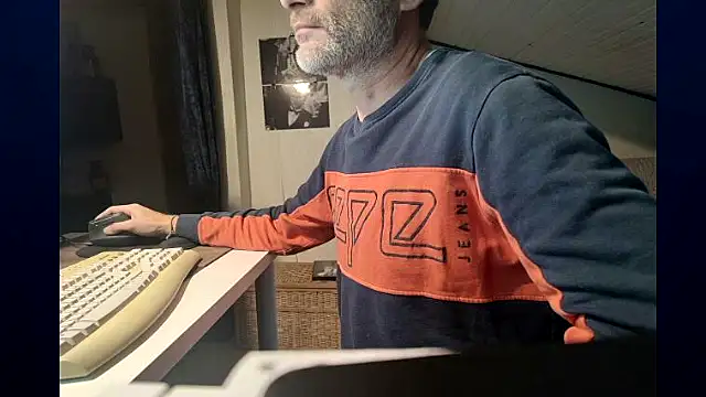 french male whorexh online show from December 16, 2025, 7:56 am