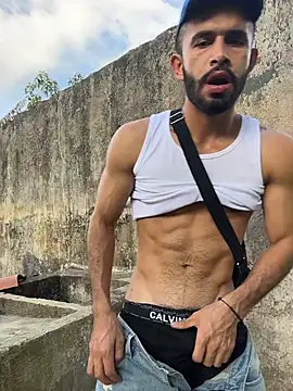 Jacksonfranco online show from November 3, 2025, 9:40 pm