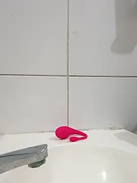 francheskaaaaaaaa22ot online show from December 2, 2025, 11:56 am