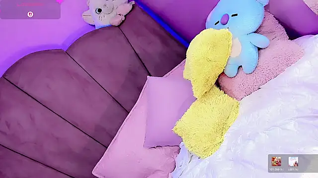 ShantyMillan online show from April 15, 2026, 12:38 am