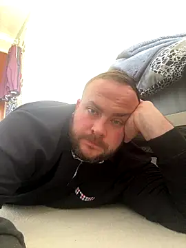 different-strokes online show from September 30, 2025, 1:28 pm