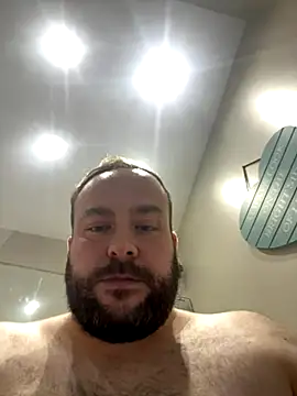 different-strokes online show from November 8, 2025, 4:43 pm