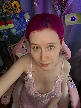 Snapshot of Fuzzy_Unicorn chatting on July 15, 2026, 7:54 pm Fuzzy Unicorn online show from July 15, 2026, 7:54 pm