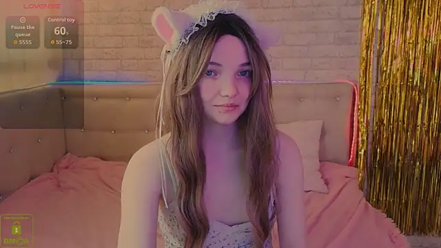 AnimeAlica18 online show from April 1, 2026, 3:30 am