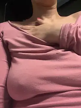 Snapshot of eli5566 chatting on October 27, 2025, 8:54 pm eli5566 online show from October 27, 2025, 8:54 pm