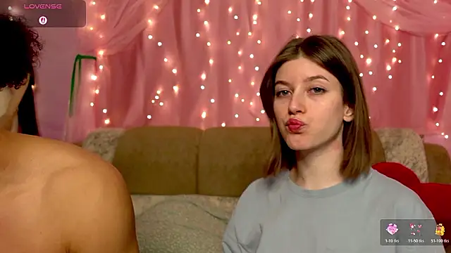 Marinaxmonroe online show from February 23, 2026, 12:12 am