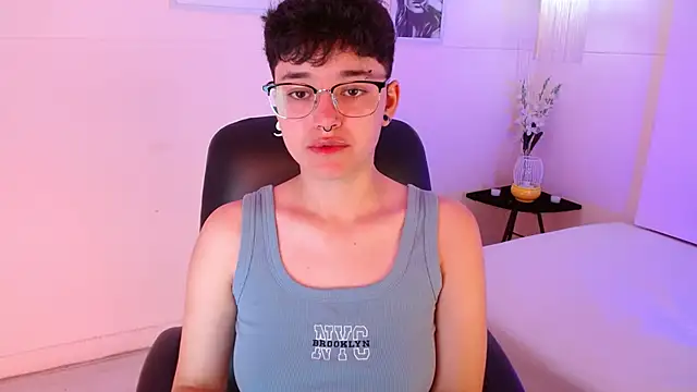 jeroharper online show from October 3, 2025, 3:13 pm