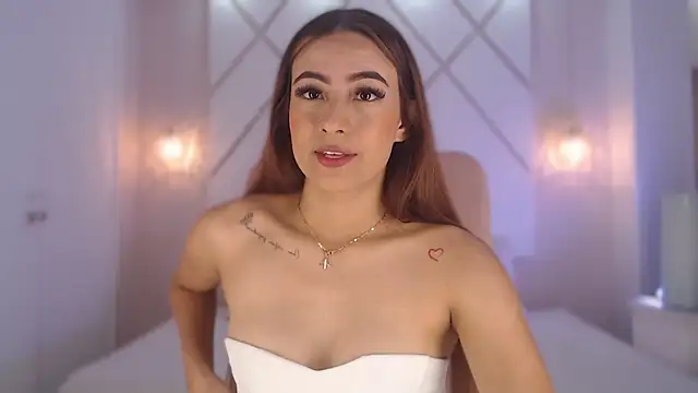 Snapshot of isabellashine chatting on September 23, 2025, 4:03 pm isabellashine online show from September 23, 2025, 4:03 pm