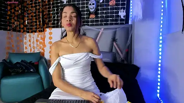 klariz09 online show from October 25, 2025, 8:31 pm