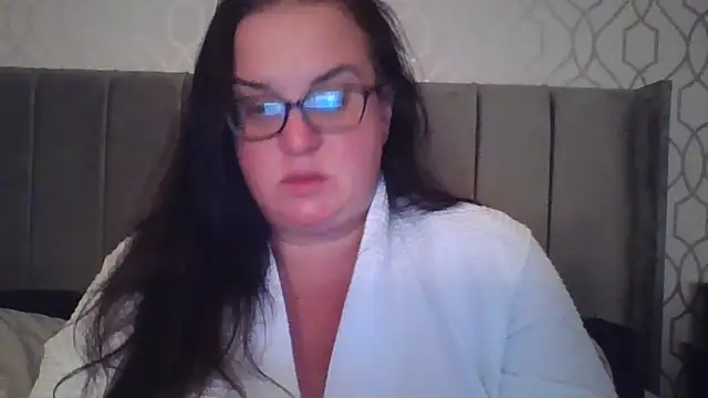 Curvy OliviaXX online show from September 15, 2025, 6:30 pm