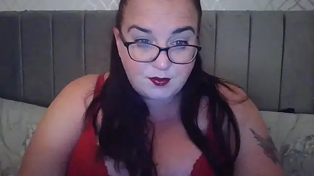 Curvy OliviaXX online show from September 8, 2025, 6:51 pm
