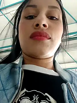 Snapshot of Billie_Eilish chatting on September 30, 2025, 6:47 pm Billie Eilish online show from September 30, 2025, 6:47 pm