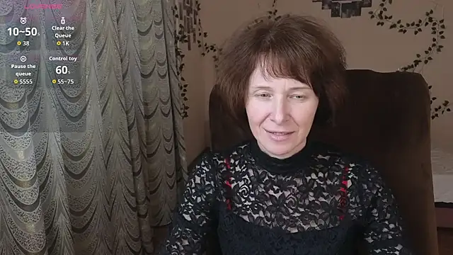 Lia Tito online show from November 11, 2025, 12:11 pm