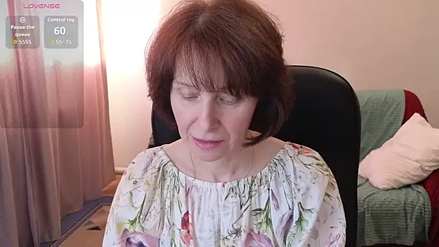 Lia Tito online show from February 6, 2026, 7:48 am