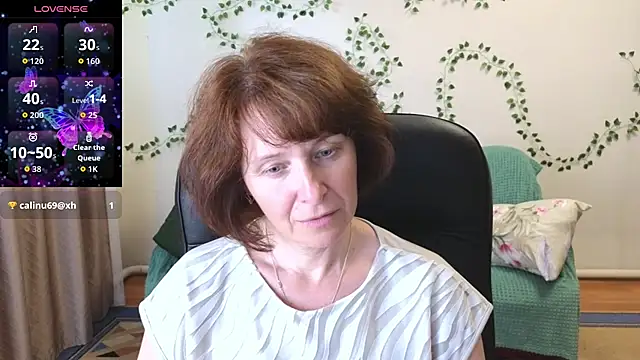 Snapshot of Lia_Tito chatting on July 13, 2026, 1:10 pm Lia Tito online show from July 13, 2026, 1:10 pm