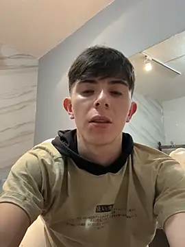 Snapshot of mathias_saenz chatting on September 27, 2025, 6:58 pm mathias saenz online show from September 27, 2025, 6:58 pm