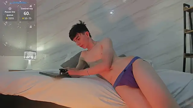 Snapshot of mathias_saenz chatting on October 8, 2025, 7:25 pm mathias saenz online show from October 8, 2025, 7:25 pm