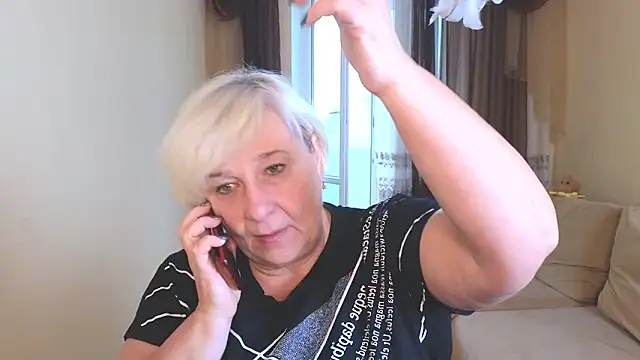 Snapshot of Milana_Milky chatting on October 16, 2025, 5:16 am Milana Milky online show from October 16, 2025, 5:16 am