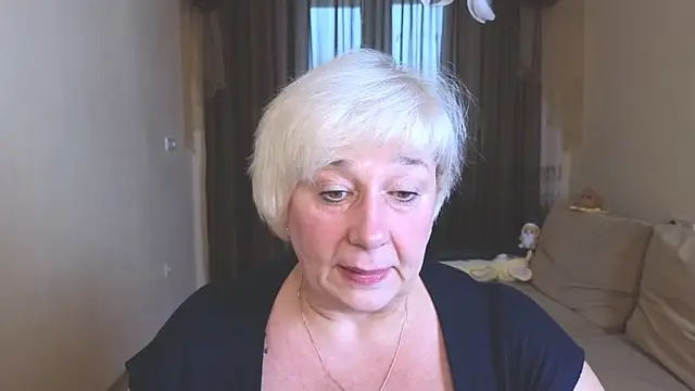 Snapshot of Milana_Milky chatting on November 7, 2025, 5:23 am Milana Milky online show from November 7, 2025, 5:23 am