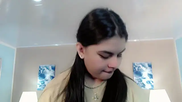 maddissonivanova online show from February 23, 2026, 7:03 pm