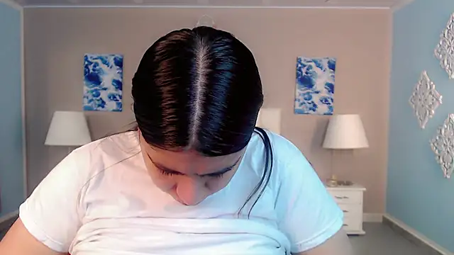 maddissonivanova online show from March 4, 2026, 6:59 pm