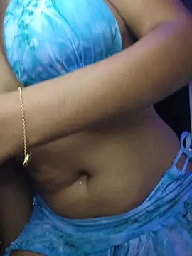 Lorena Mcfly online show from February 1, 2026, 9:07 am