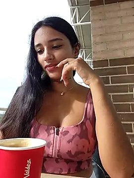 Snapshot of Lorena_Mcfly chatting on October 3, 2025, 1:23 pm Lorena Mcfly online show from October 3, 2025, 1:23 pm